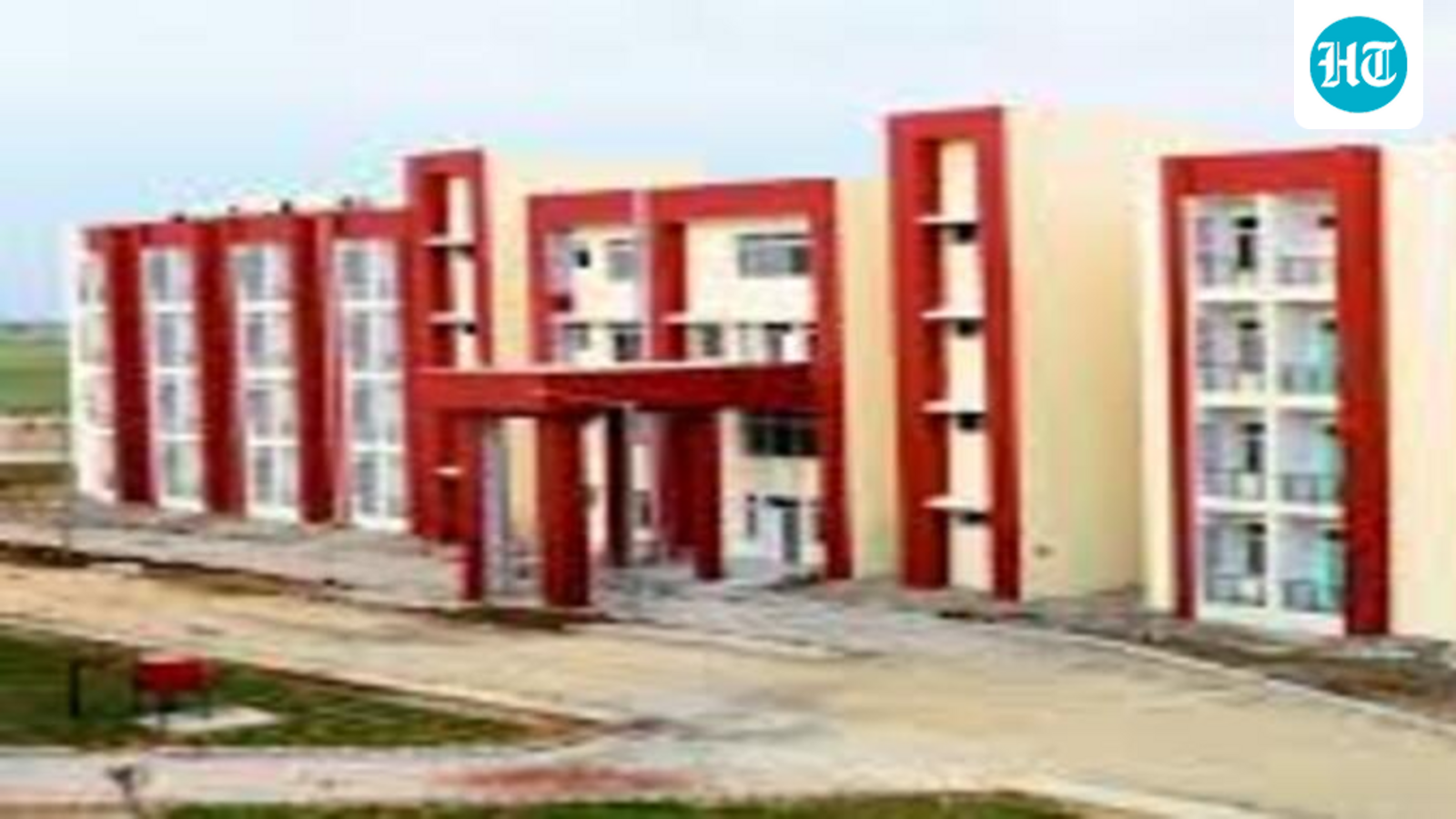 MP medical college students launch social media campaign against poor facilities