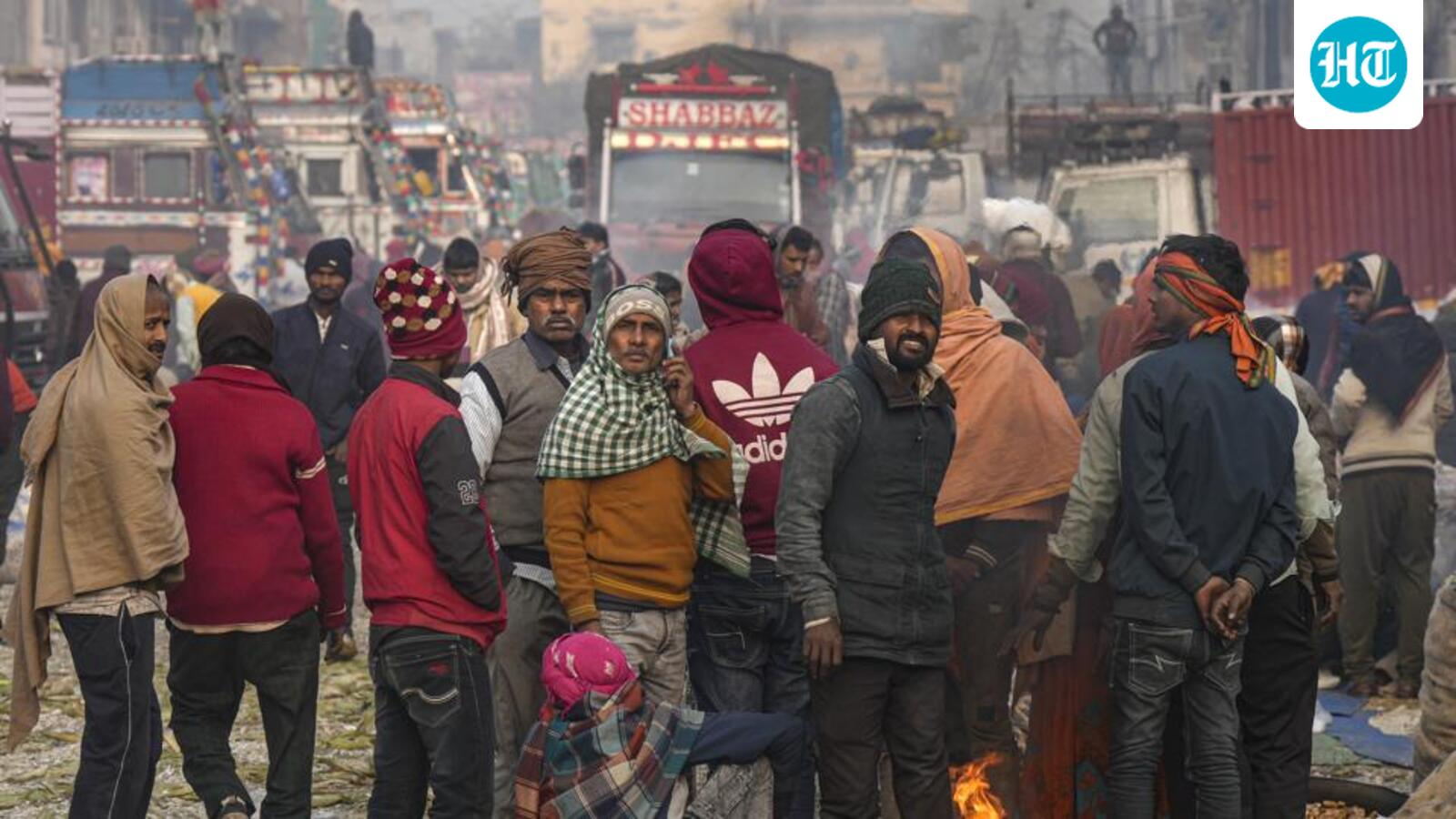 Cold wave conditions continue in Delhi for 5th day as mercury plunges to 2.9°C