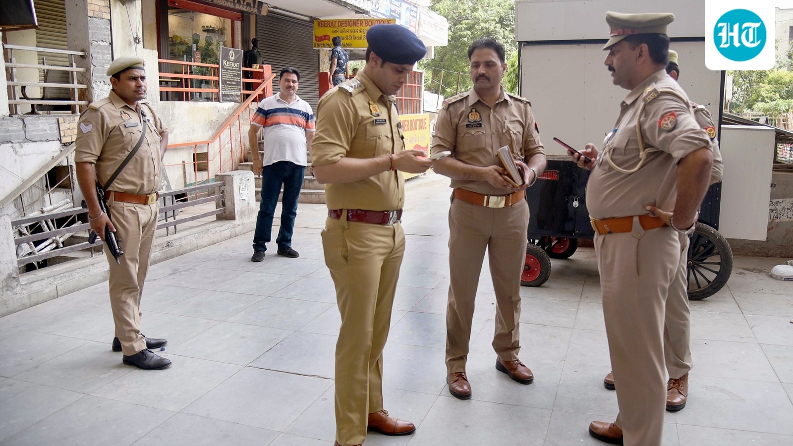 Tension erupts after cop assaults priests at Jaipur temple on Mahashivratri, protest on