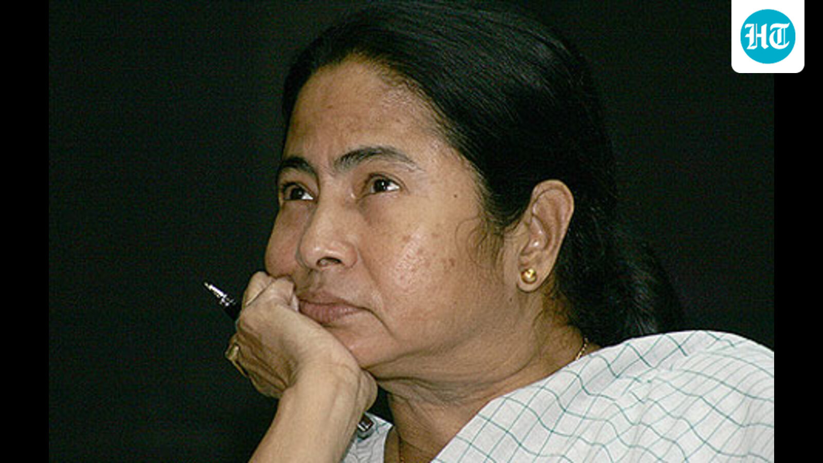 AI digitisation of voter rolls led to mismatches: Mamata to CEC