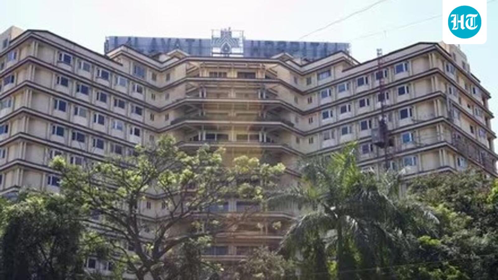 SC seeks HDFC CEO’s response on Lilavati trust plea over quashed FIR by HC