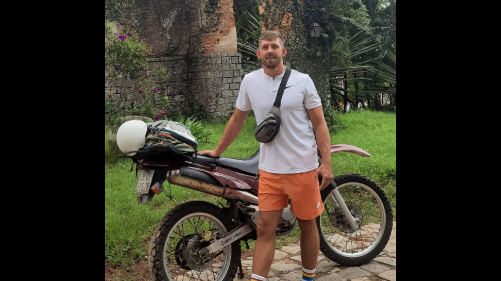 'Hawaii never quite felt like home': Man leaves stressful US job for slower, cheaper life in Vietnam