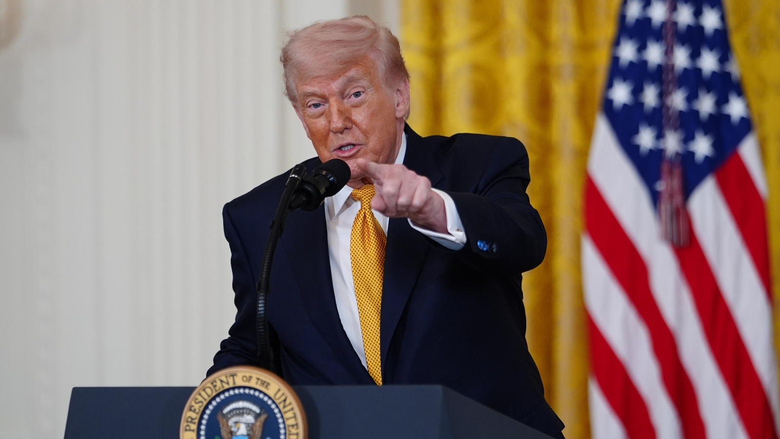 Trump says ‘great damage’ done to ‘Iranian attackers' in Hormuz, threatens Tehran to sign deal ‘fast’
