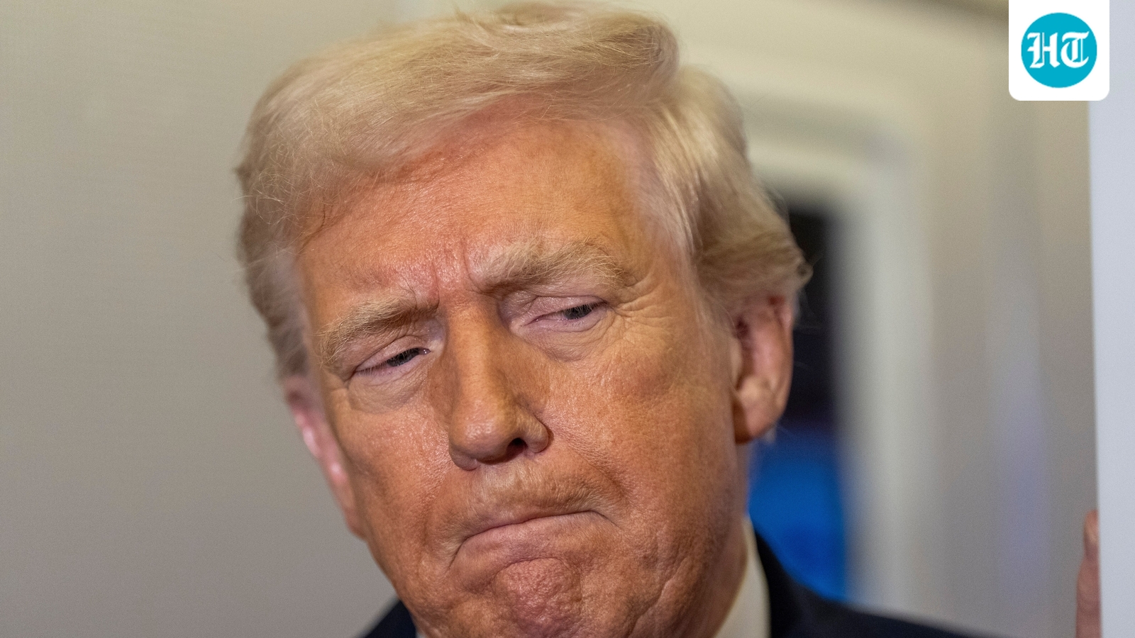 Trump's Mar-a-Lago photo sparks health concerns, comparisons drawn to Biden's Nantucket spotting: ‘Release MRI results’