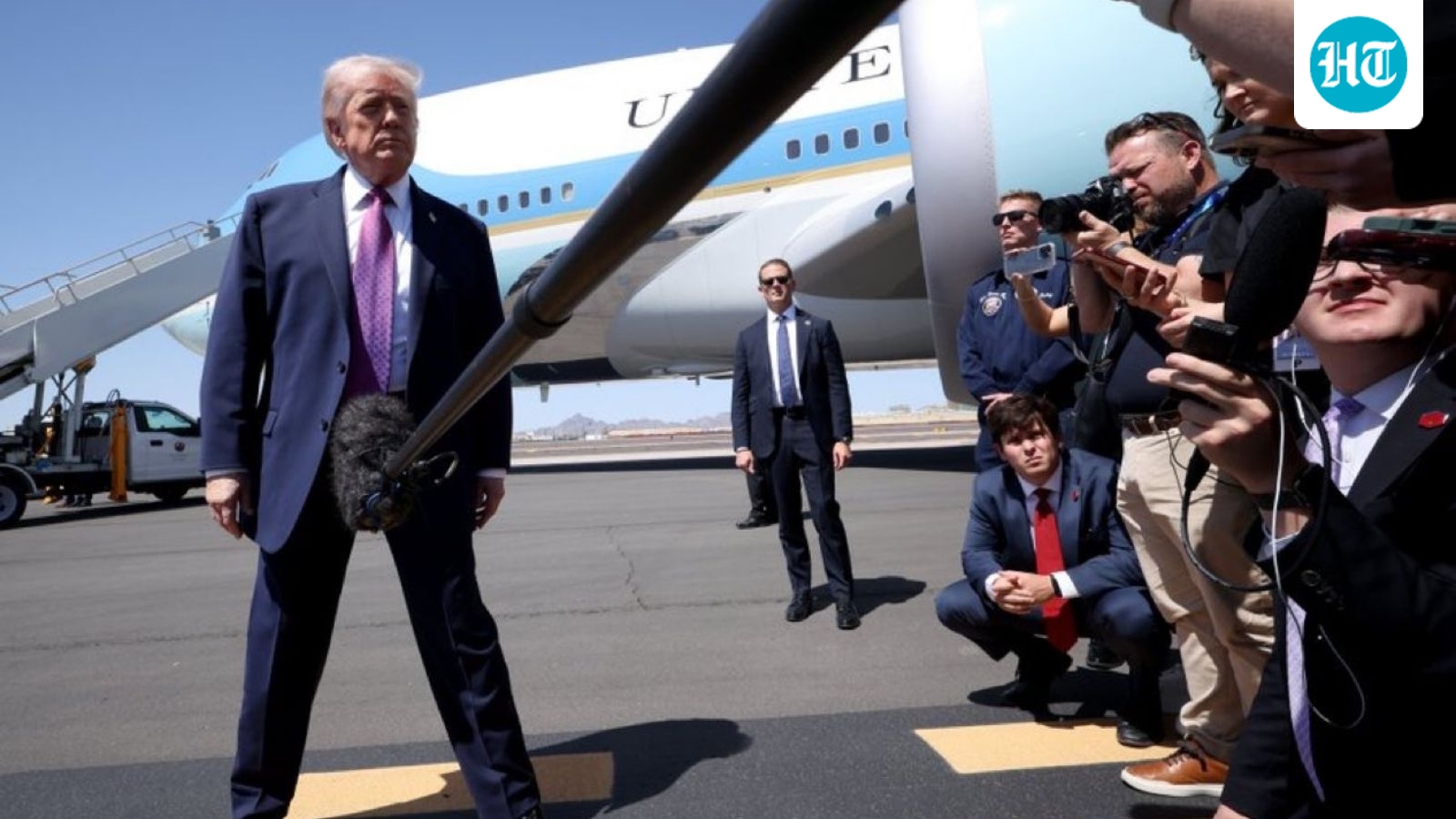 Donald Trump sparks health fears again amid new ‘leg brace’ speculation: ‘He’s losing his coordination’