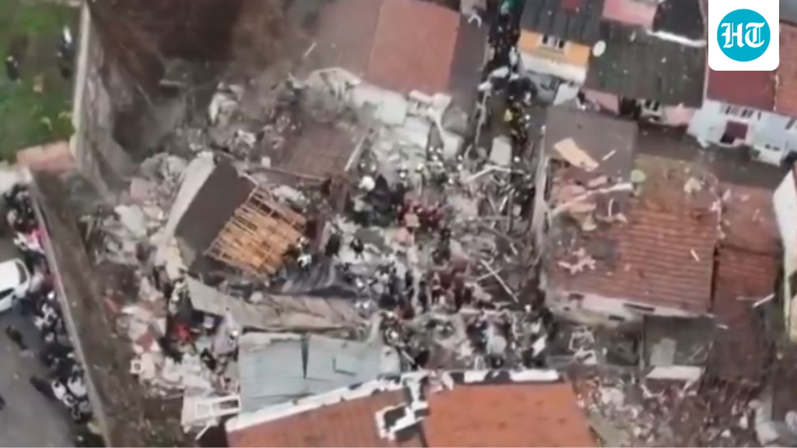 2 buildings collapse in central Istanbul after gas explosion