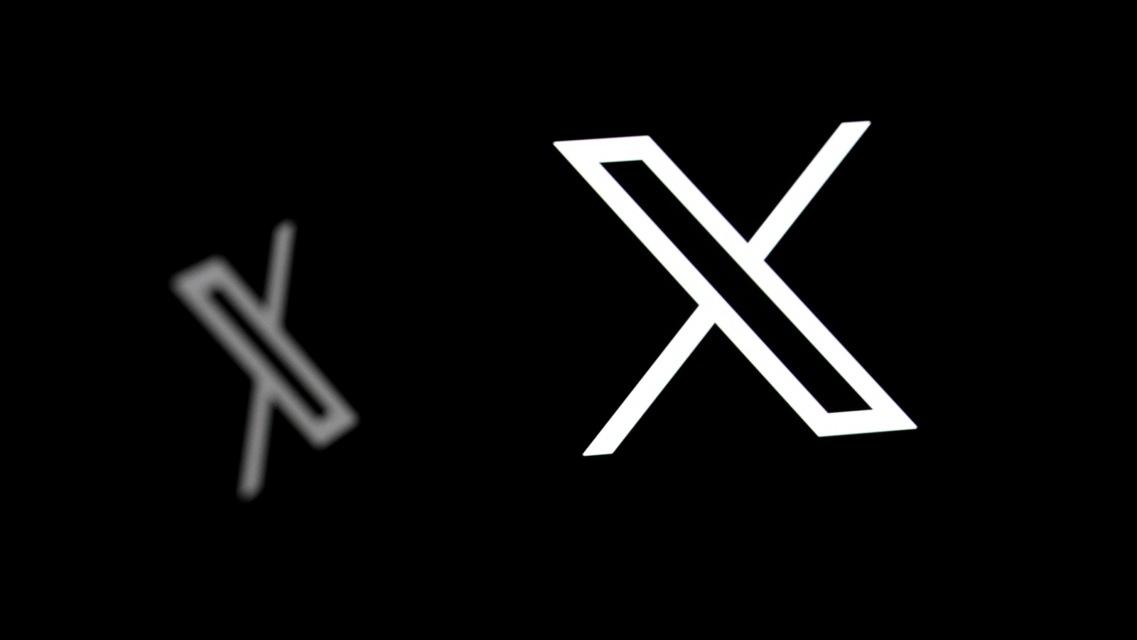 Is X down? Thousands report outage with Elon Musk's platform; 'timelines are empty'