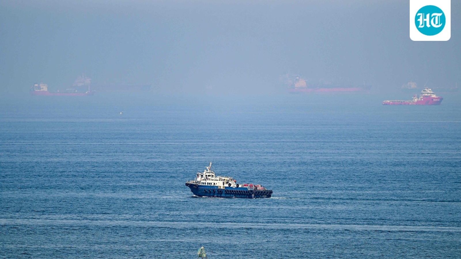 Iran shuts Strait of Hormuz over Israeli ceasefire violations in Lebanon