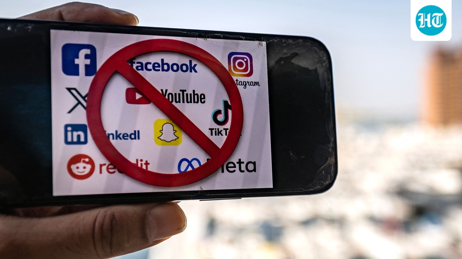 UK, UAE latest to announce social media bans for children. Inside the Australia experience