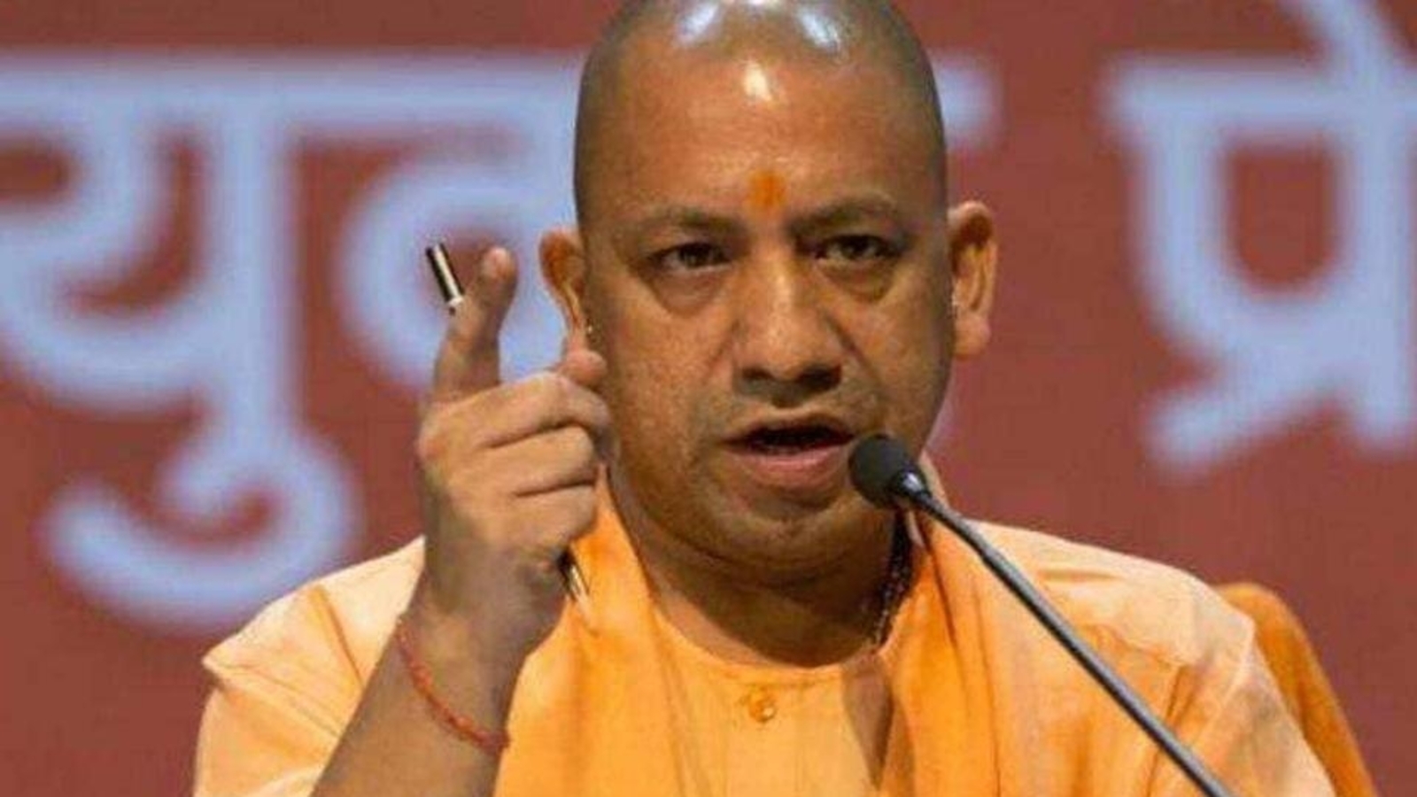 Yogi Adityanath slams opposition for glorifying Aurangzeb, questions intentions