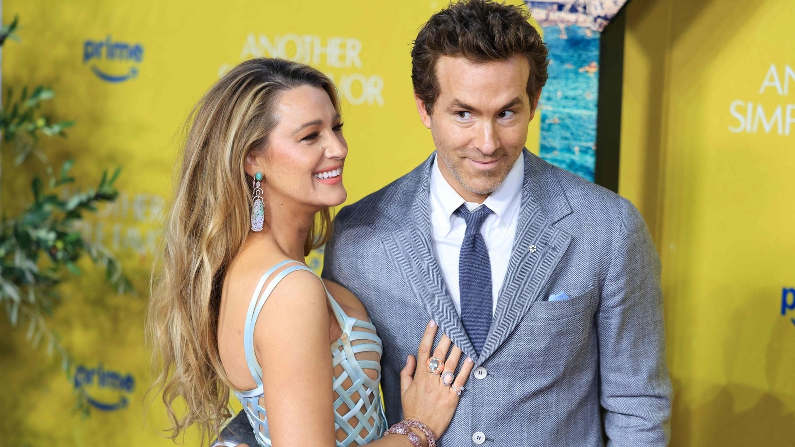 Trouble in paradise for Ryan Reynolds and Blake Lively? Here's why fans think so