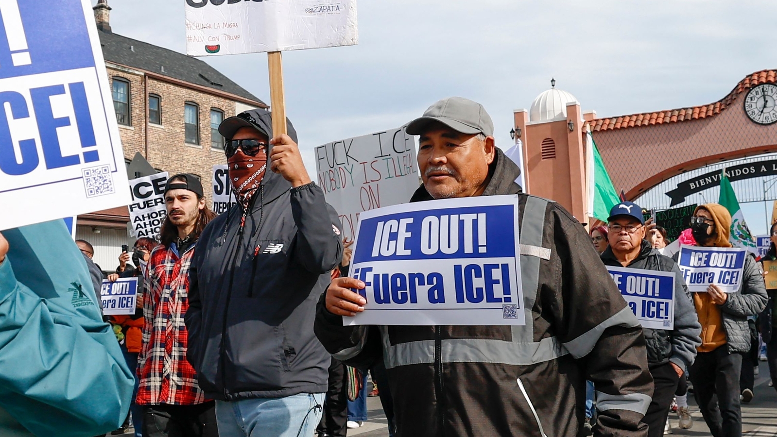 Who Is Kat Abughazaleh? Democratic Congressional candidate indicted over ICE interference