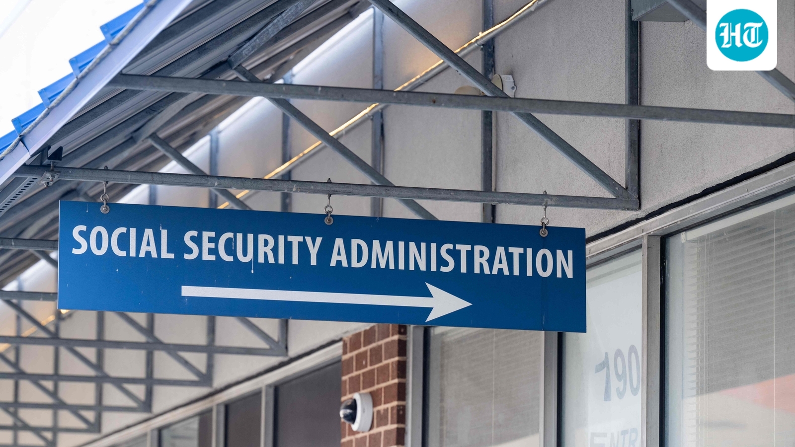 Social Security paper checks will end in 2026 as all payments become electronic