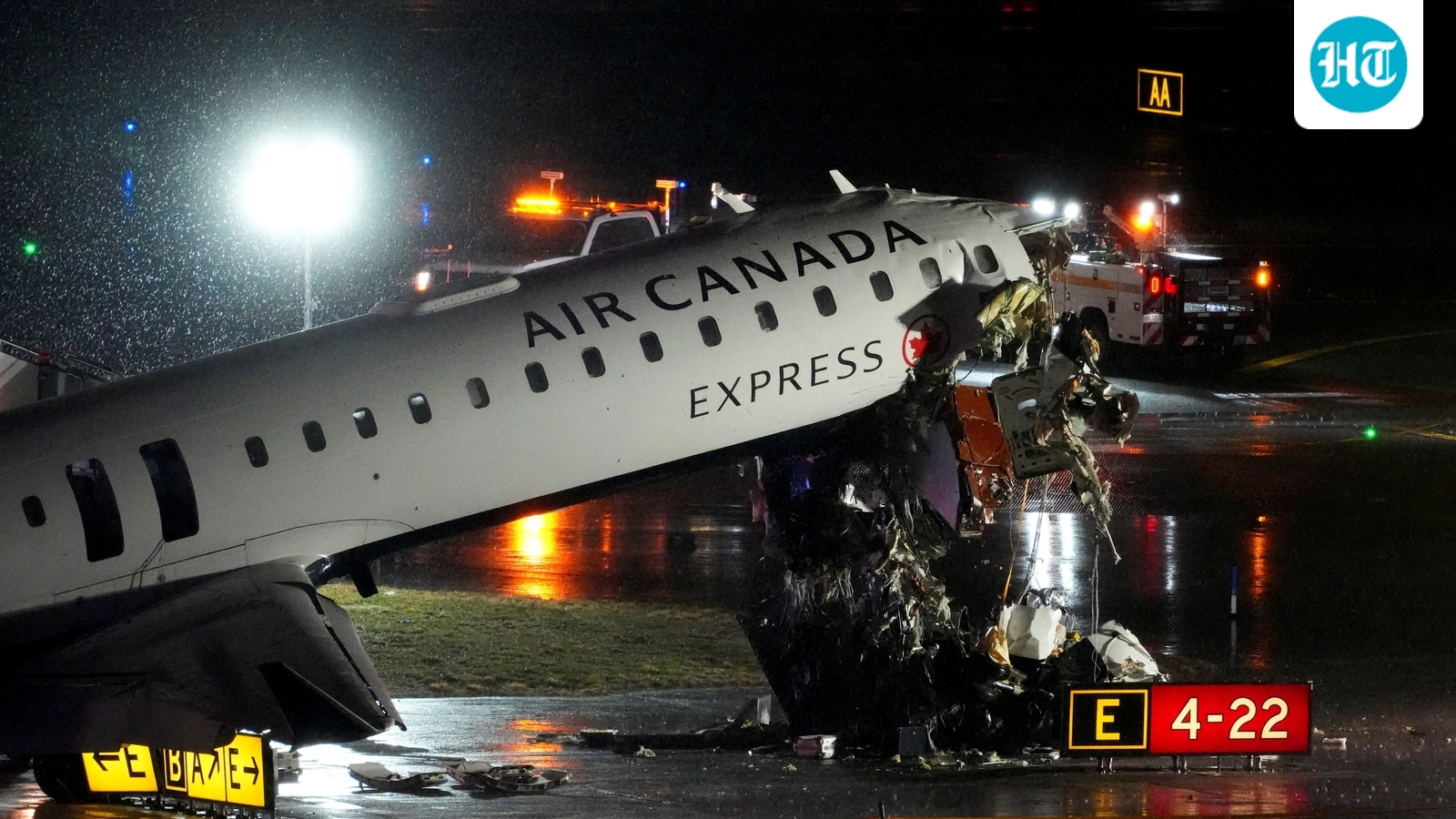 LaGuardia Airport crash was ‘entirely avoidable; expert blames FAA, controllers