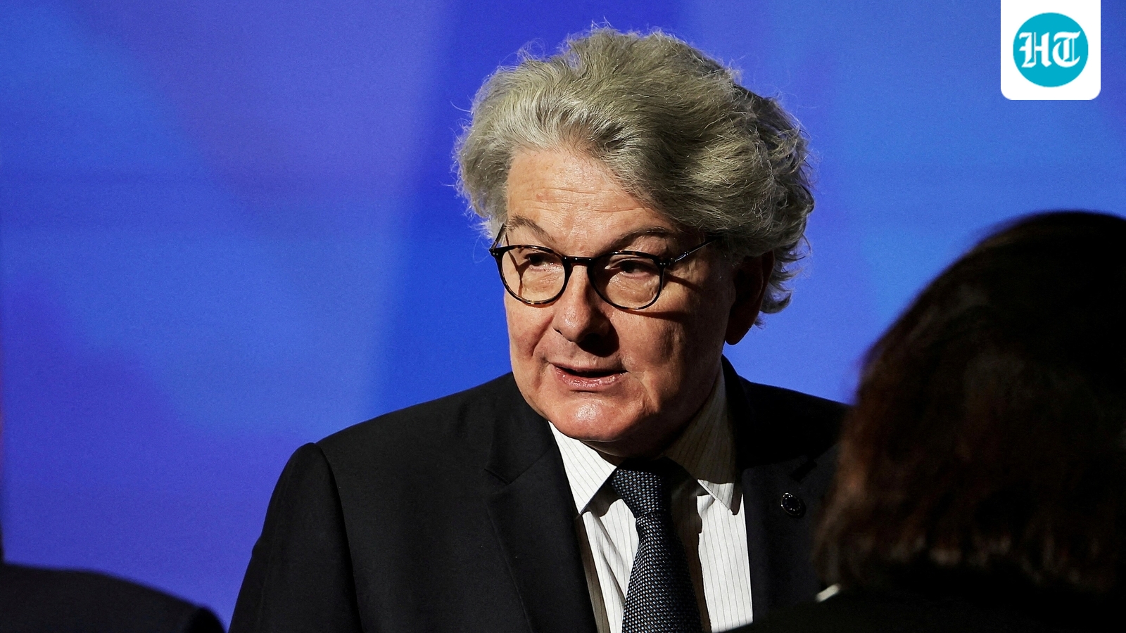 EU 'strongly condemns' US sanctions against five Europeans