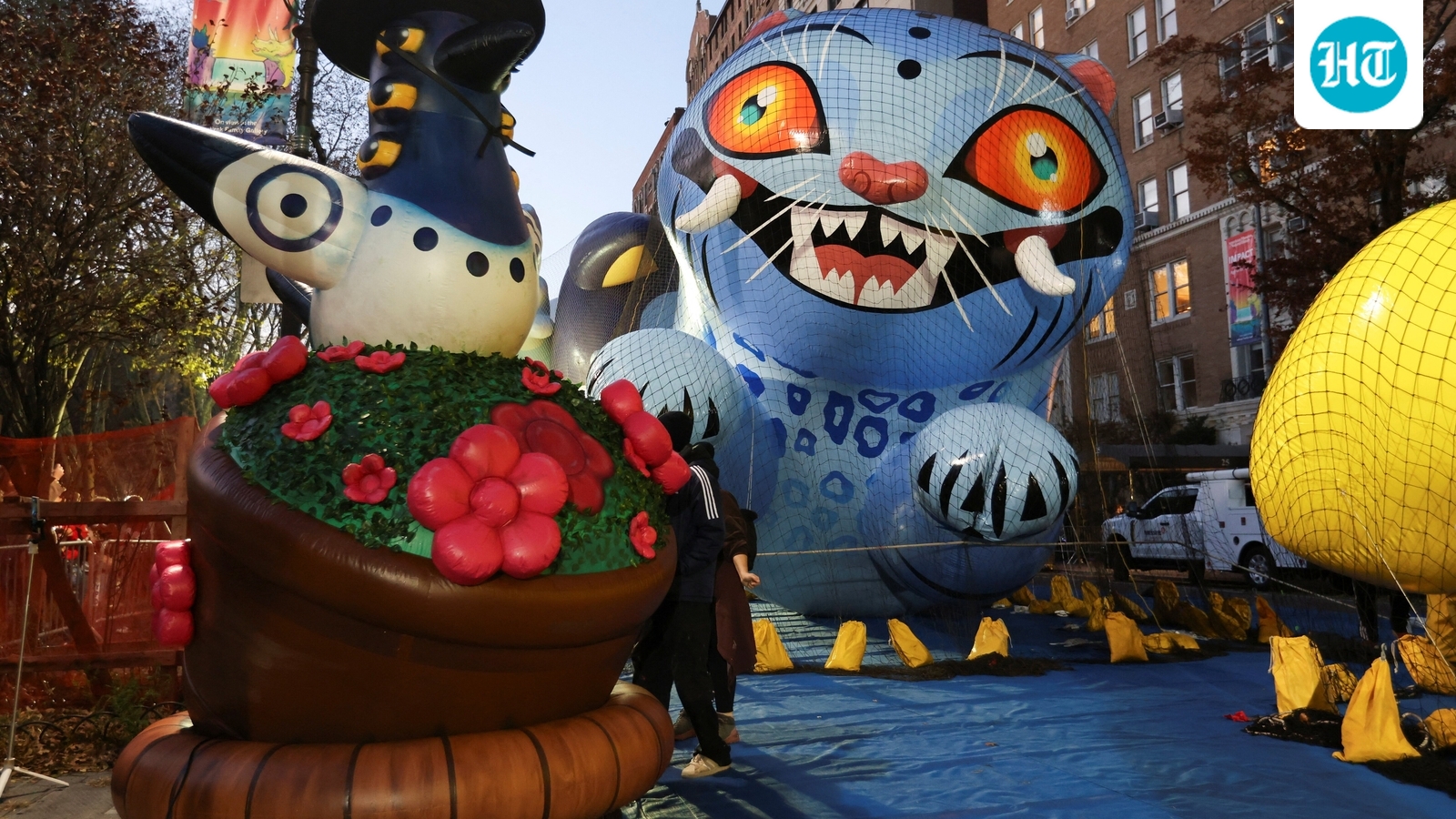 2025 Macy's Thanksgiving Parade: Cynthia Erivo to K-pop demons HUNTR/X, full list of artists who performed