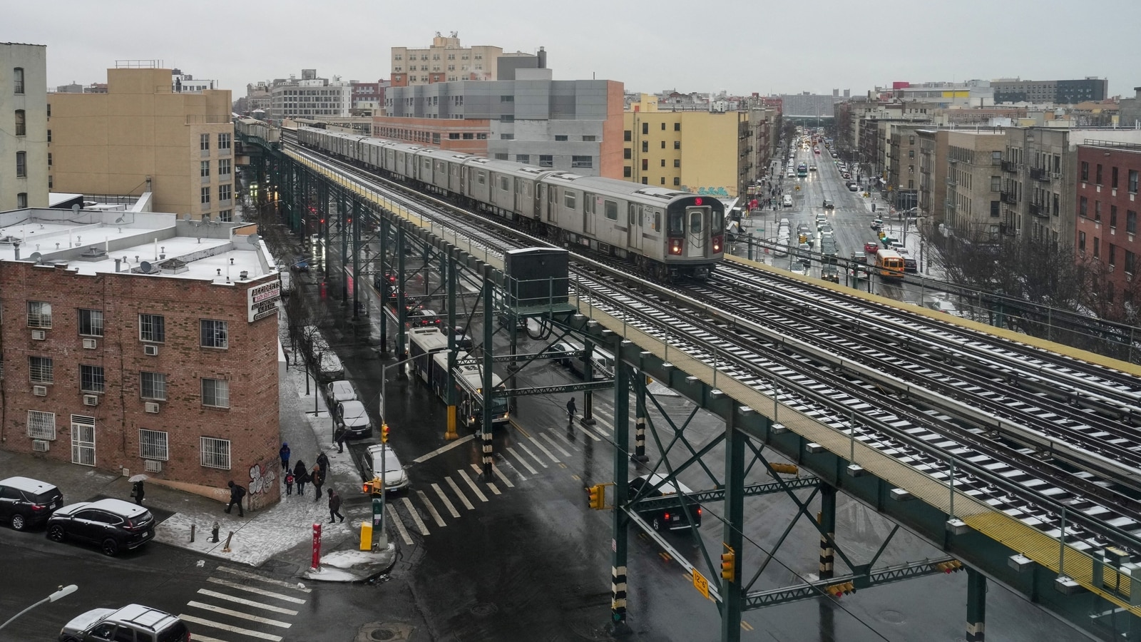 NYC braces for cooler days as fall nears, milder winter forecast ahead
