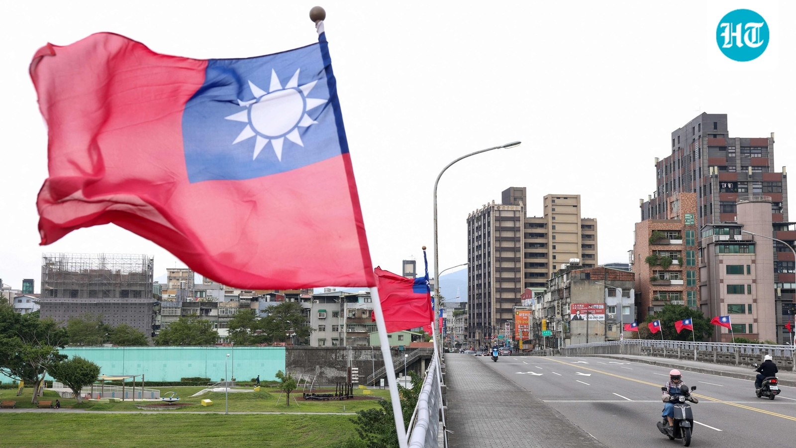 US announces $10 billion arms sale to Taiwan, fuels China's anger