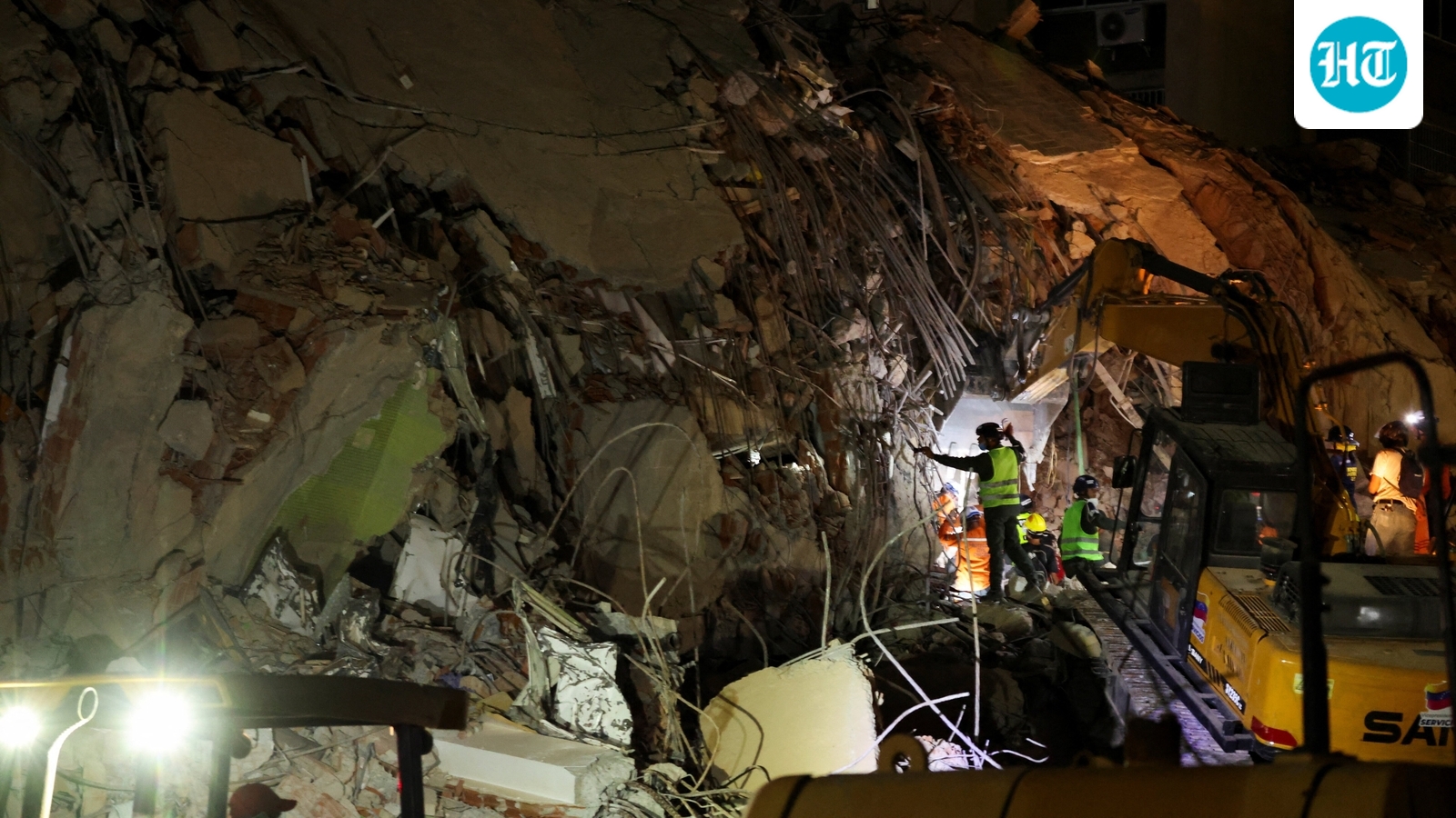 Venezuela quake death toll rises to 235 as rescuers race to search for survivors