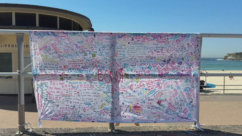 Bondi Beach gunmen's Philippines trip becomes focus of investigation