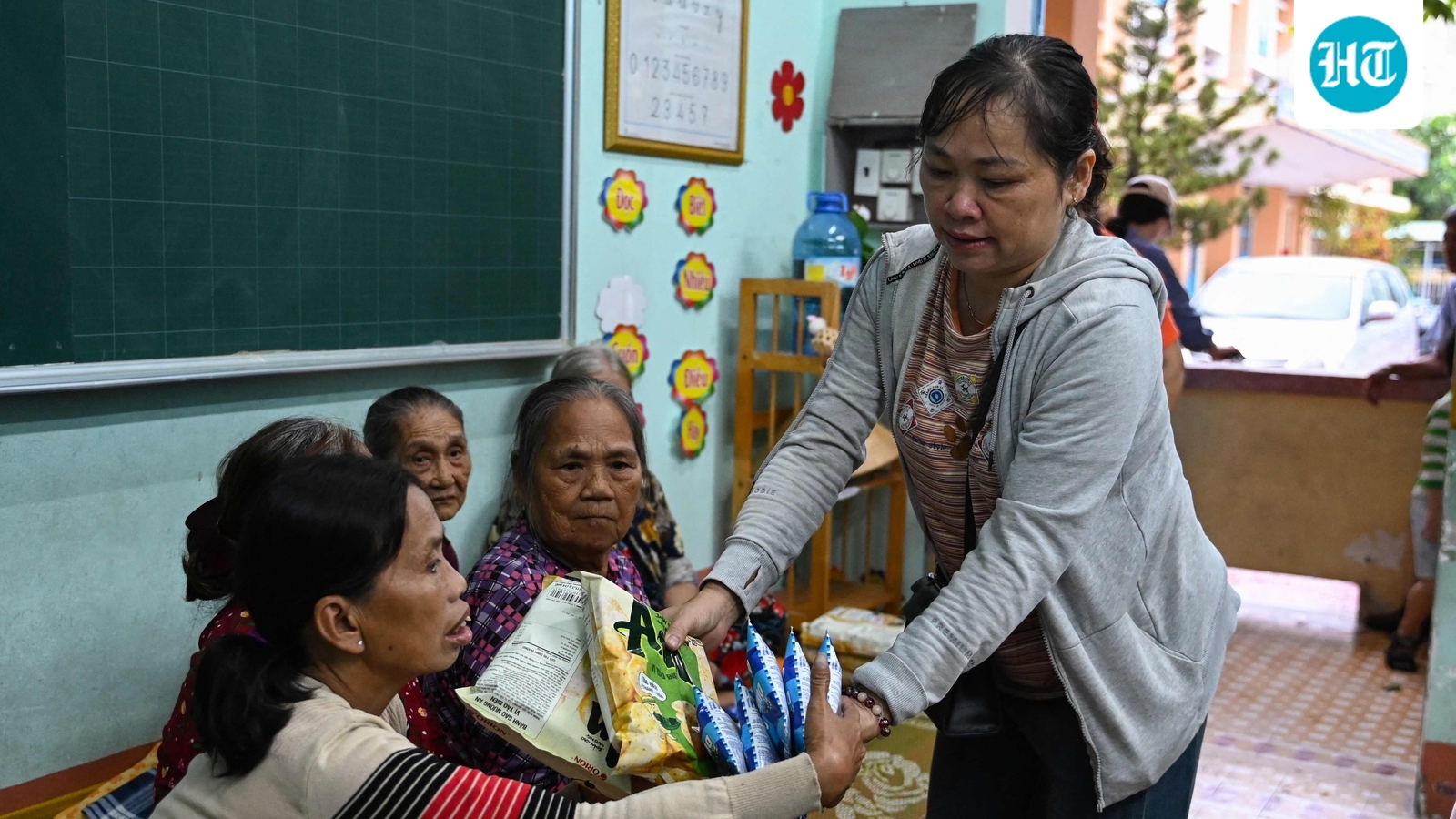 Typhoon Kalmaegi death toll hits 114 in Philippines; storm rebuilds strength as it heads to Vietnam