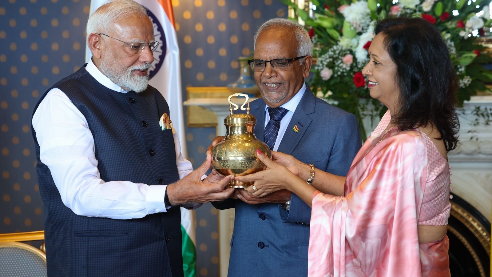 Narendra Modi in Mauritius: PM gifts Gangajal from Maha Kumbh to President, Banarasi saree to first lady