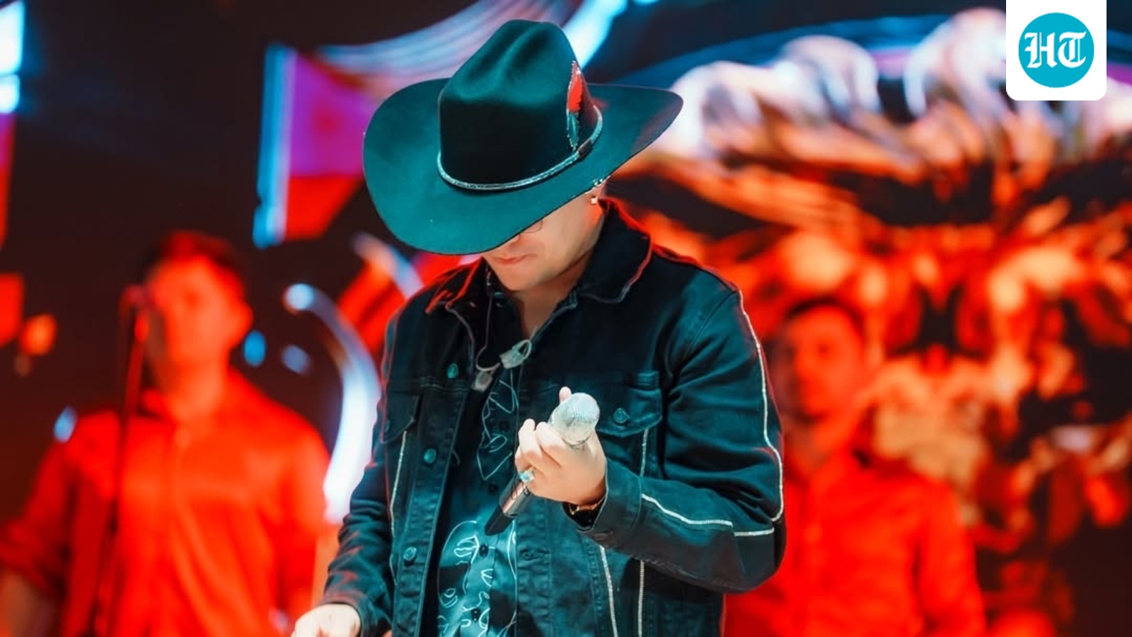 What happened to Yeison Jimenez? Paipa plane accident sparks fears; scary videos emerge