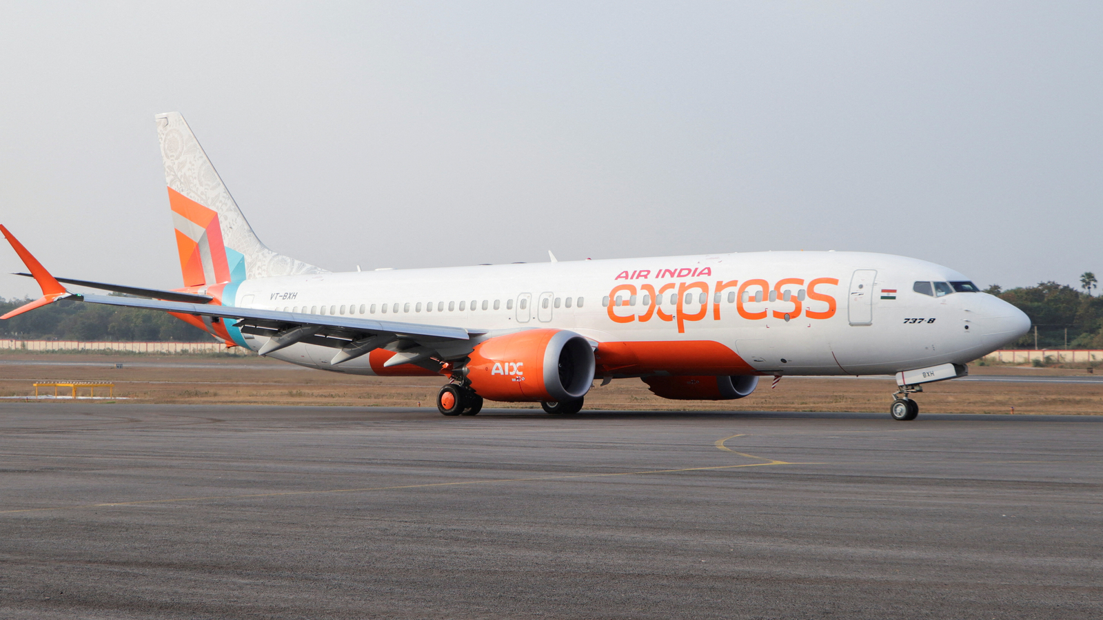 Drunk passenger misbehaves with crew on Dubai-Jaipur Air India Express flight
