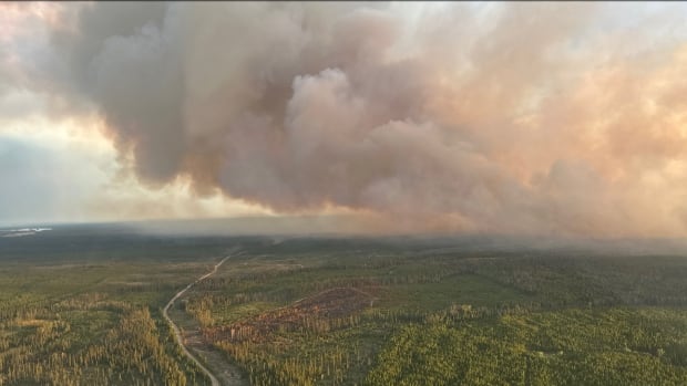 More than 1,500 ordered to evacuate as wildfires burn around Anahim Lake in central B.C.