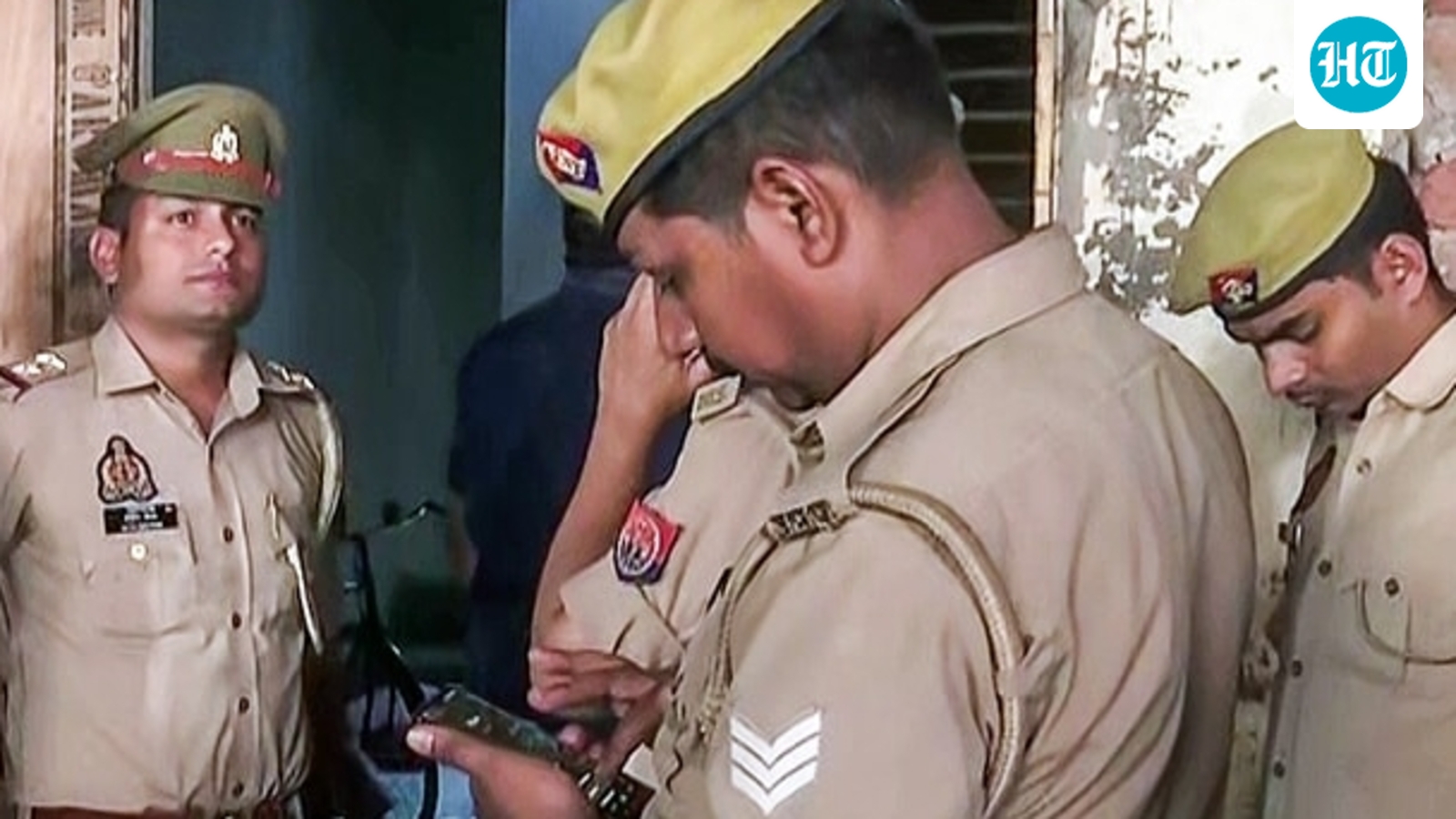 What man said in last message before shooting girlfriend, self in car in Noida