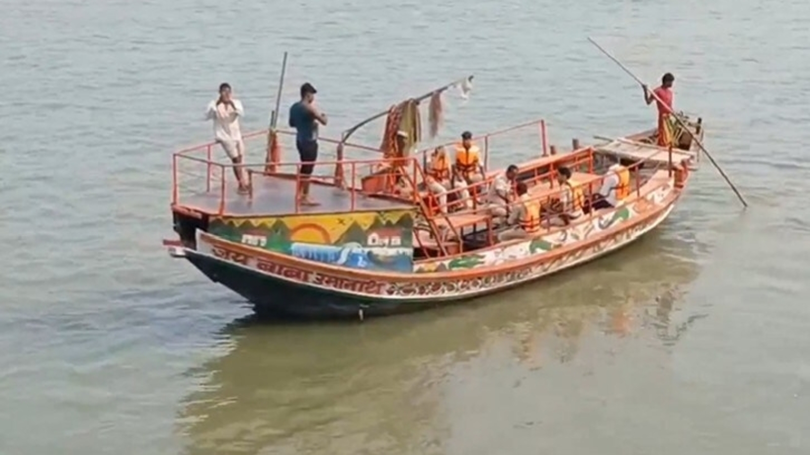 2 dead, several missing after boat capsizes in Bihar's Samastipur
