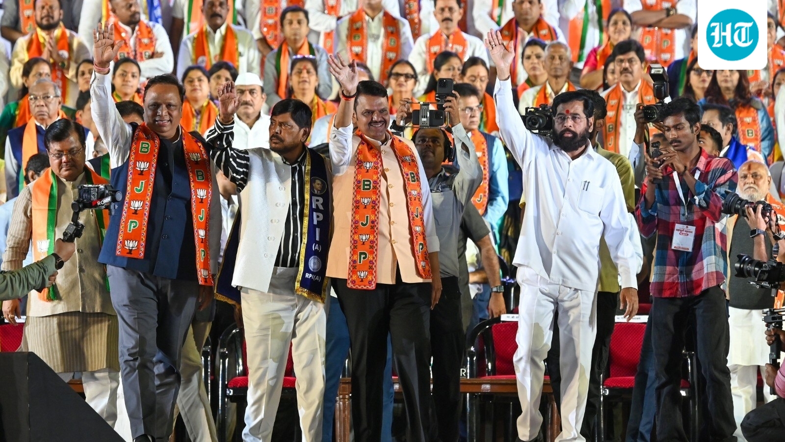 BMC election result LIVE: Fadnavis hails BJP victory; Mahayuti makes gains in Mumbai