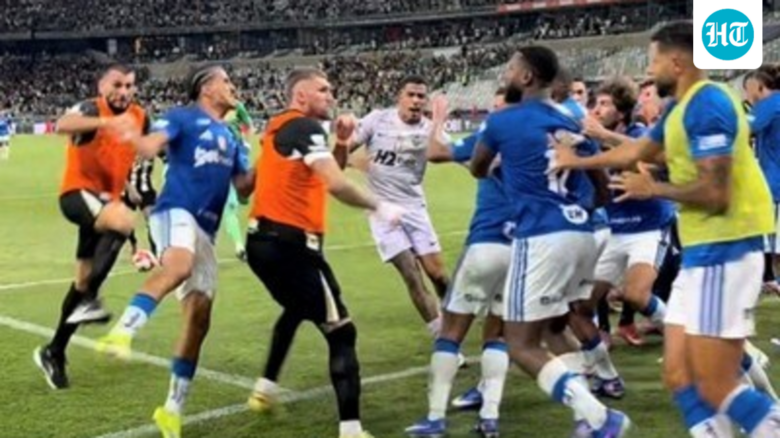 23 players shown red card as Cruzeiro vs Atletico Mineiro final spirals into one of football's ugliest brawls