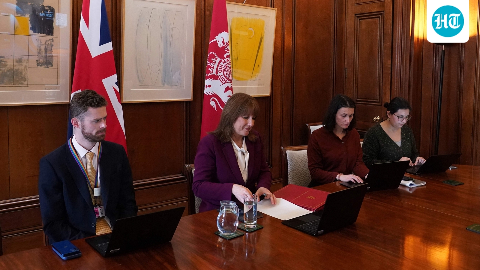 Finance ministers of G-7 say ready to release oil stockpiles to help supply