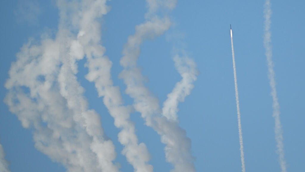 China launches second day of military drills around Taiwan, simulating blockade