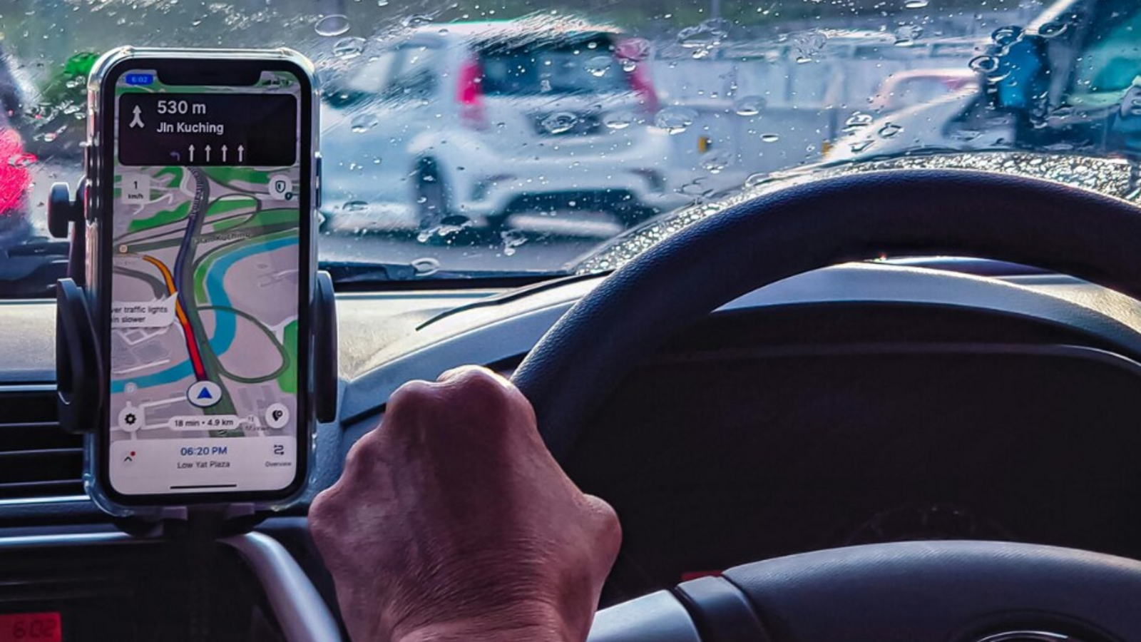 Case registered against taxi drivers for 'harassing' tourist in Munnar