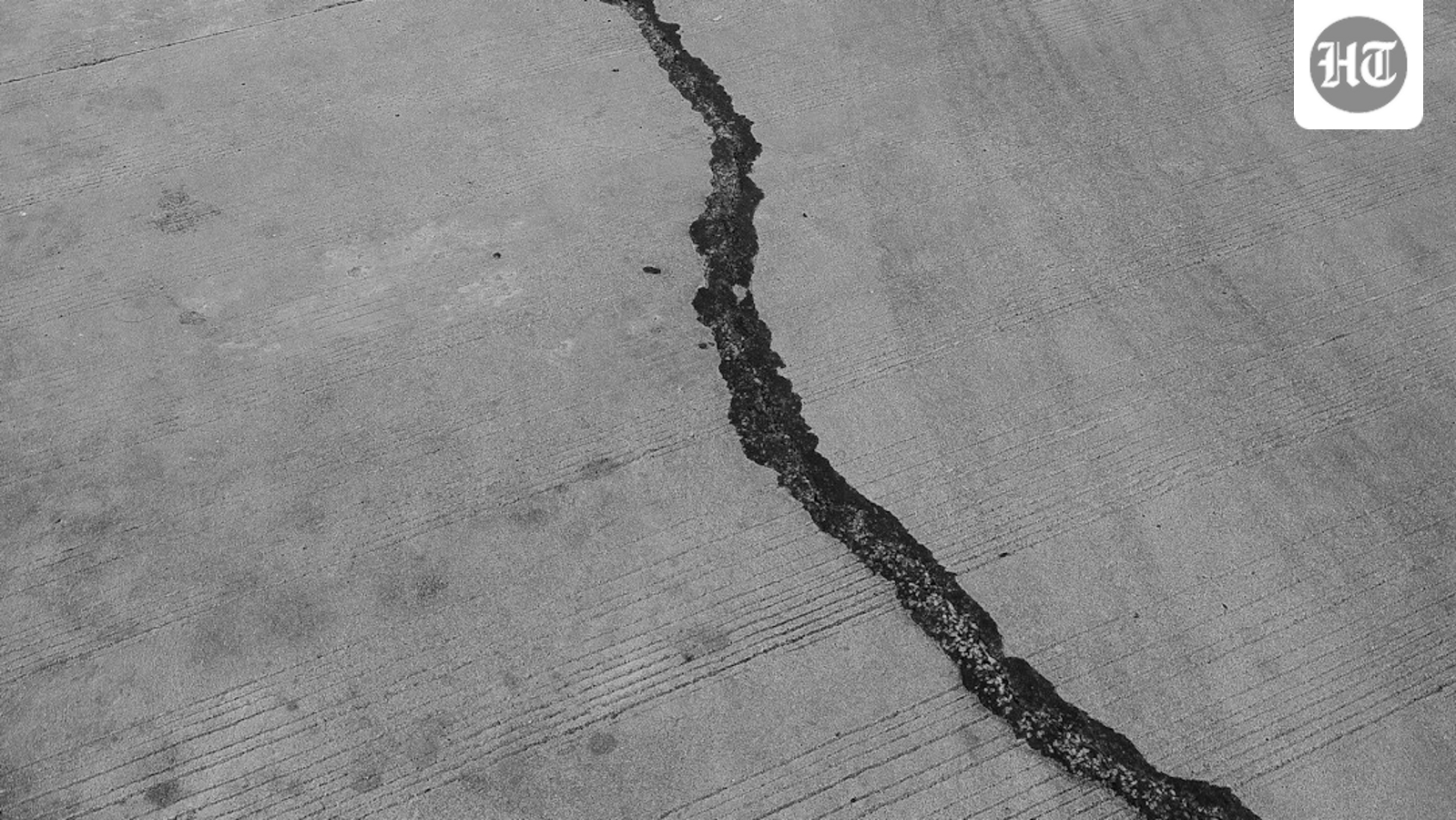 6.7 magnitude earthquake strikes Indonesia's Palu on Sulawesi Island