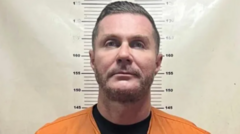 Crime boss Steven Lyons arrives in Spain after extradition