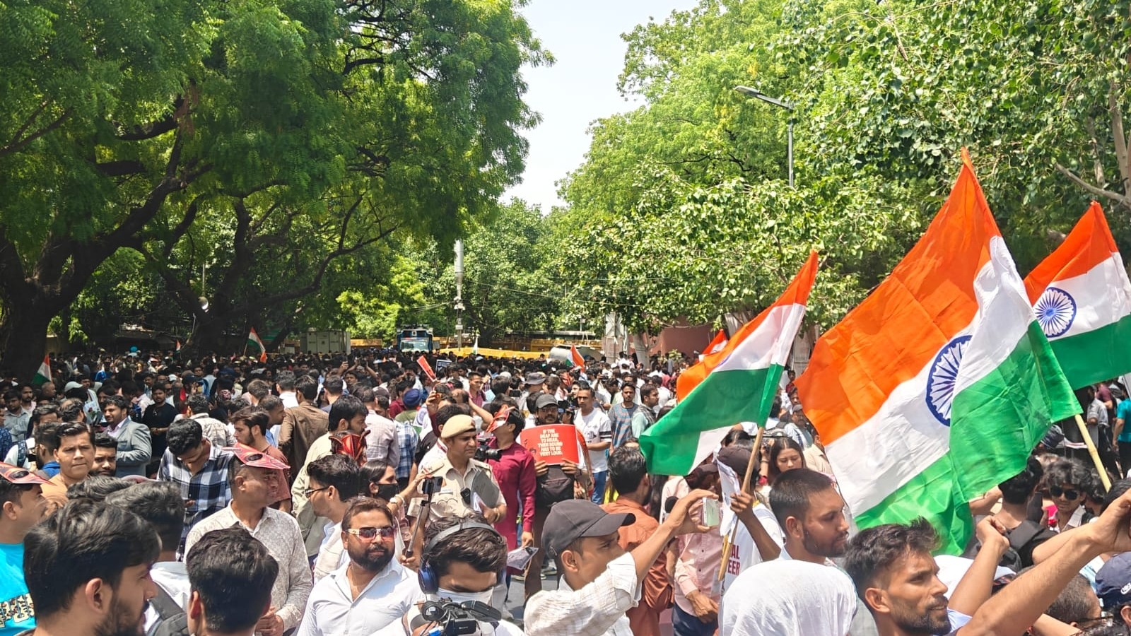 CJP protest in Delhi LIVE: Jantar Mantar sees better turnout than last time, protestors wait for Dipke