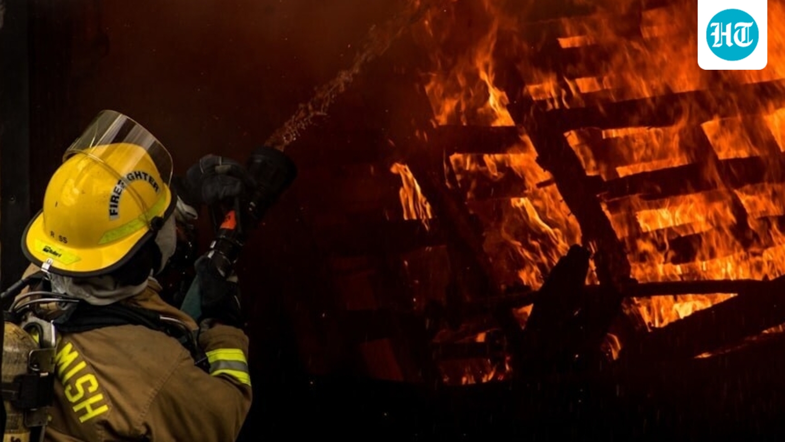 Dallas fire: Explosion after gas leak near Oak Cliff sparks blaze; videos emerge