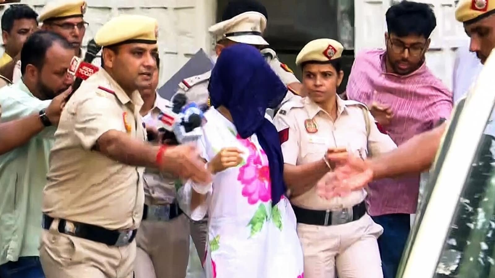 Delhi BMW Crash: Driver sent to 2-day judicial custody; police probe hospital link | Key updates