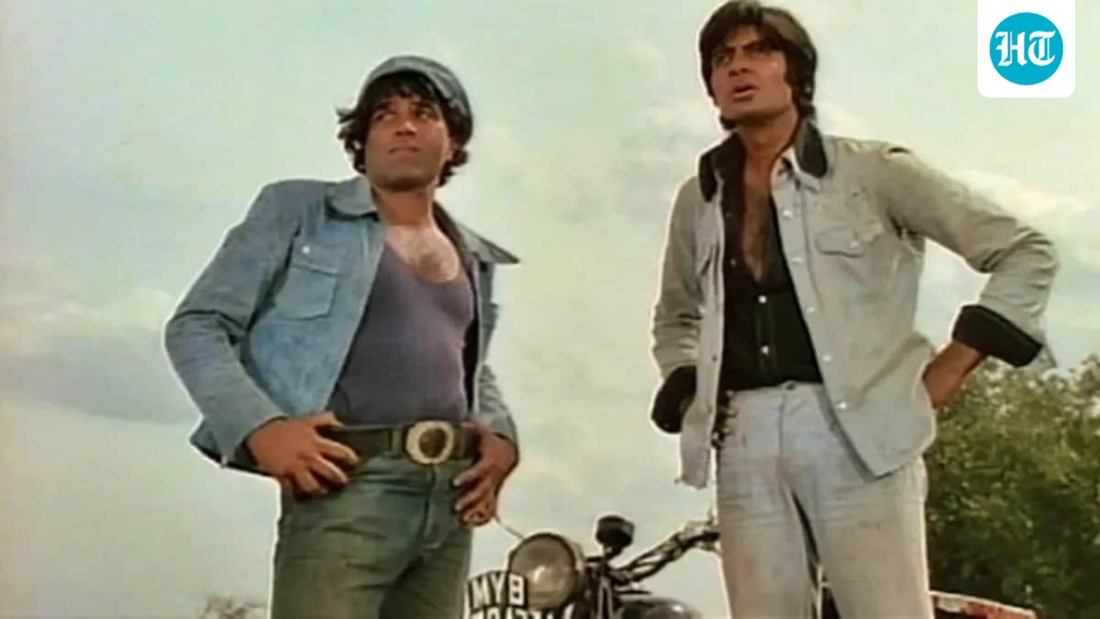 ‘Dharmendra fired shots during Sholay climax scene, bullet whizzed past Amitabh Bachchan’, reveals Ramesh Sippy