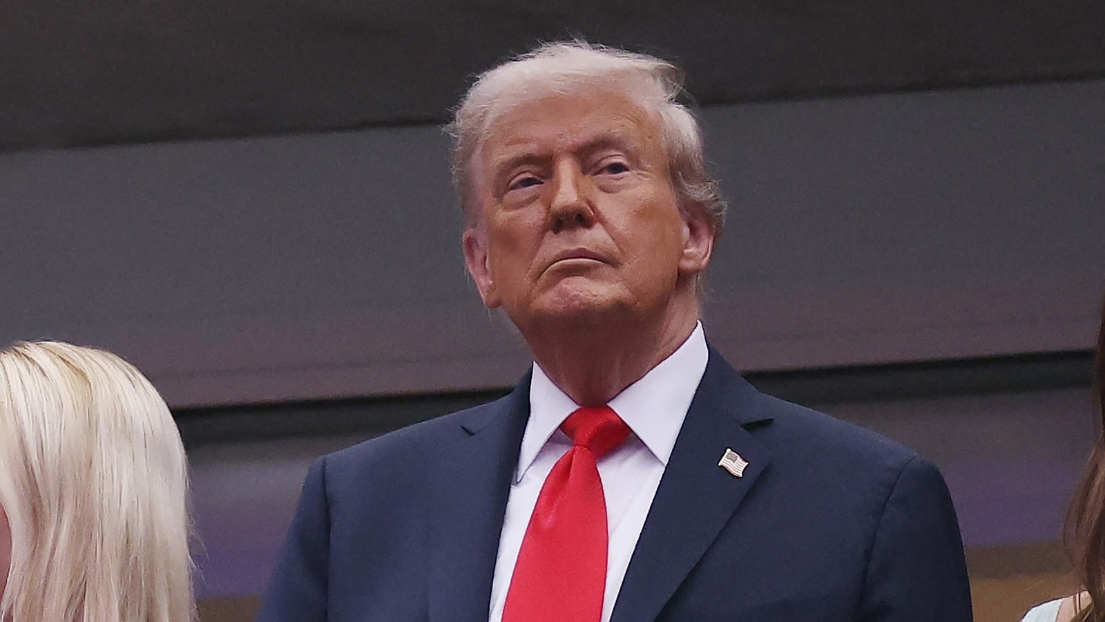 Trump orders crackdown on drug advertisements across TV and social media