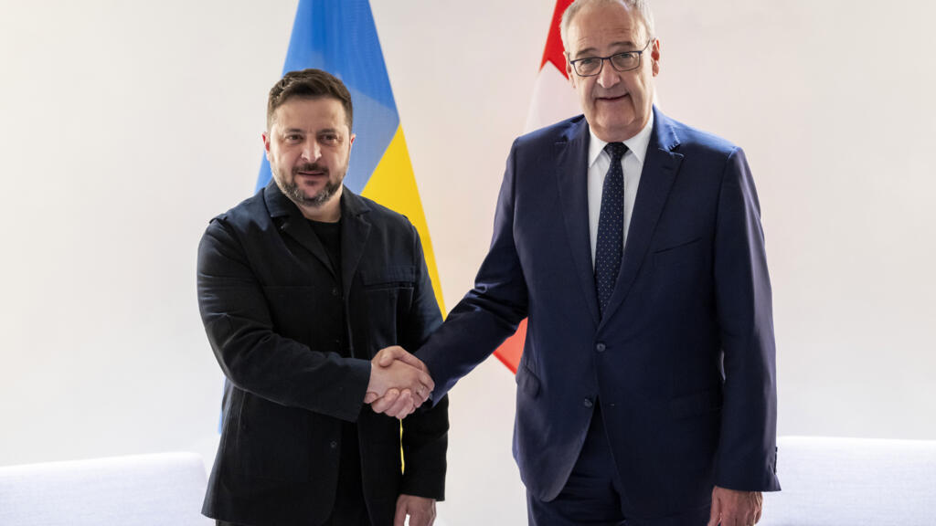 G7 leaders to meet Zelensky as Trump signals possible Ukraine breakthrough