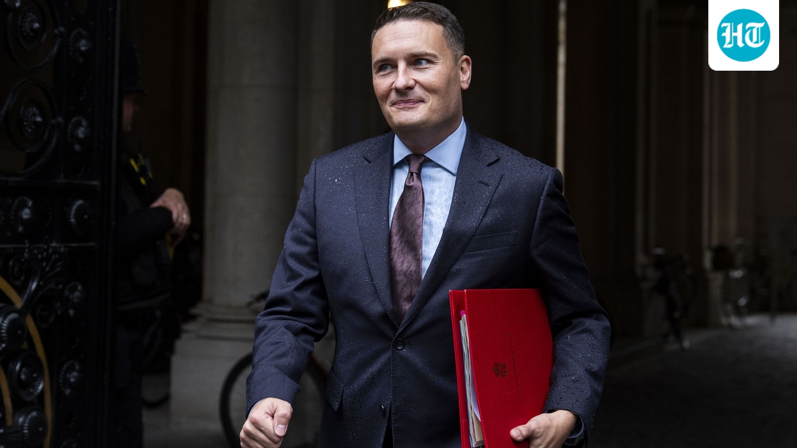 UK health minister Wes Streeting resigns, says 'lost confidence in PM Keir Starmer's leadership'