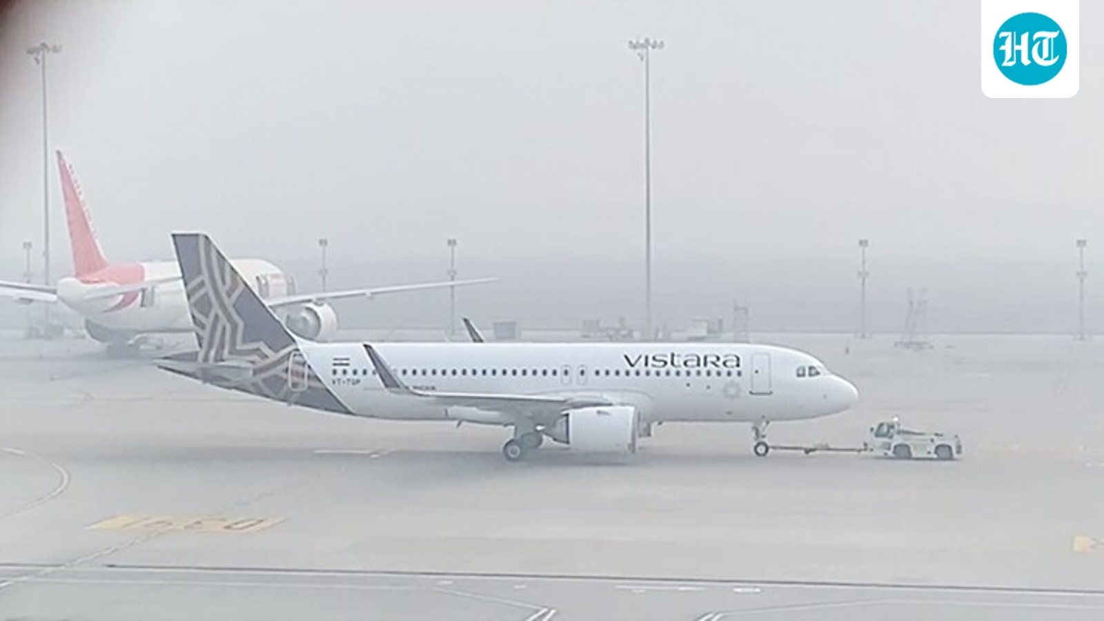 Flight disruptions likely amid Delhi fog, low visibility? Air India, SpiceJet issue advisories