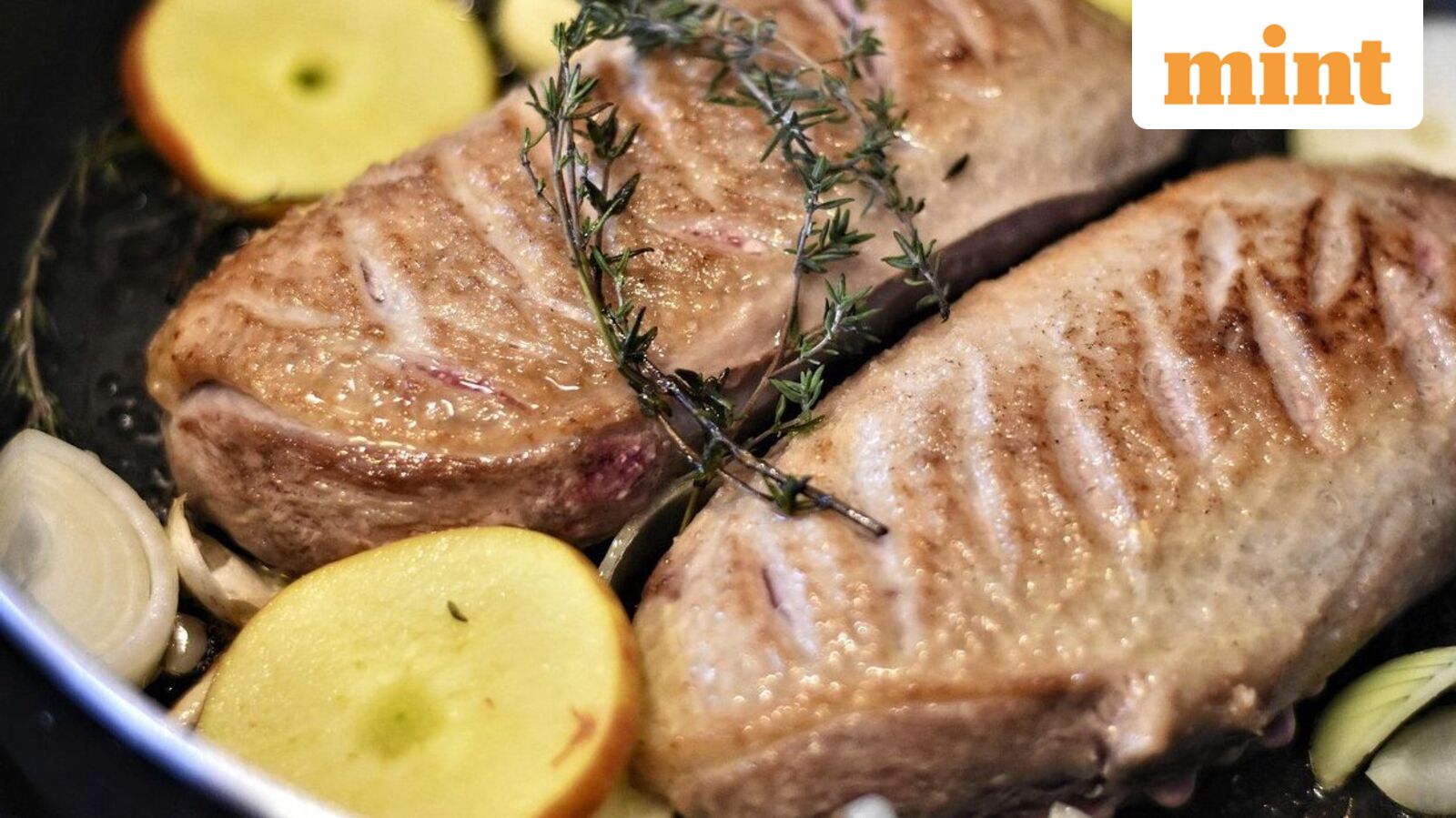 Christmas meals: From salmon to cranberry sauce, healthy options to choose from this holiday season