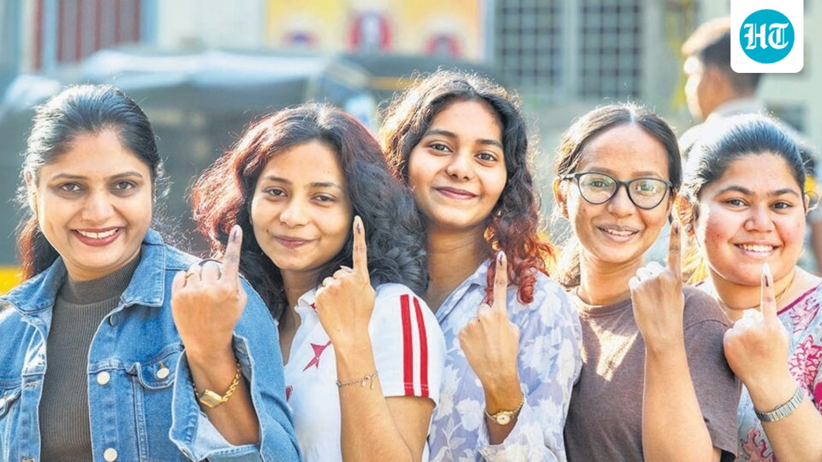 BMC result: Mahayuti crosses majority mark in early trends, MVA behind | Top 10 updates