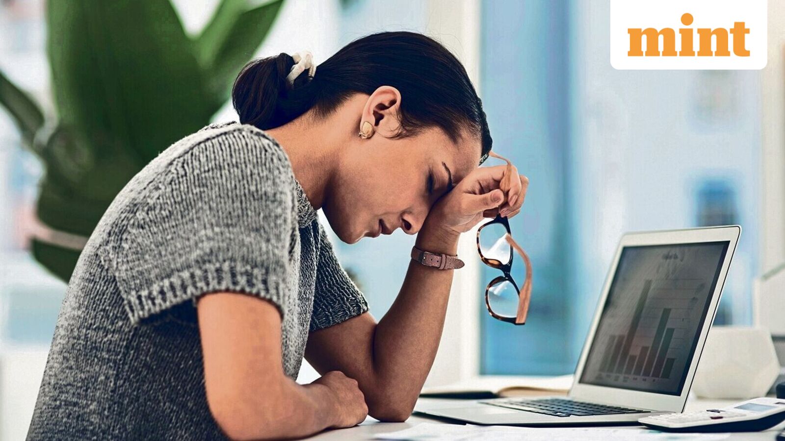 How stressed are you? What weight changes, acne and chronic fatigue are telling you