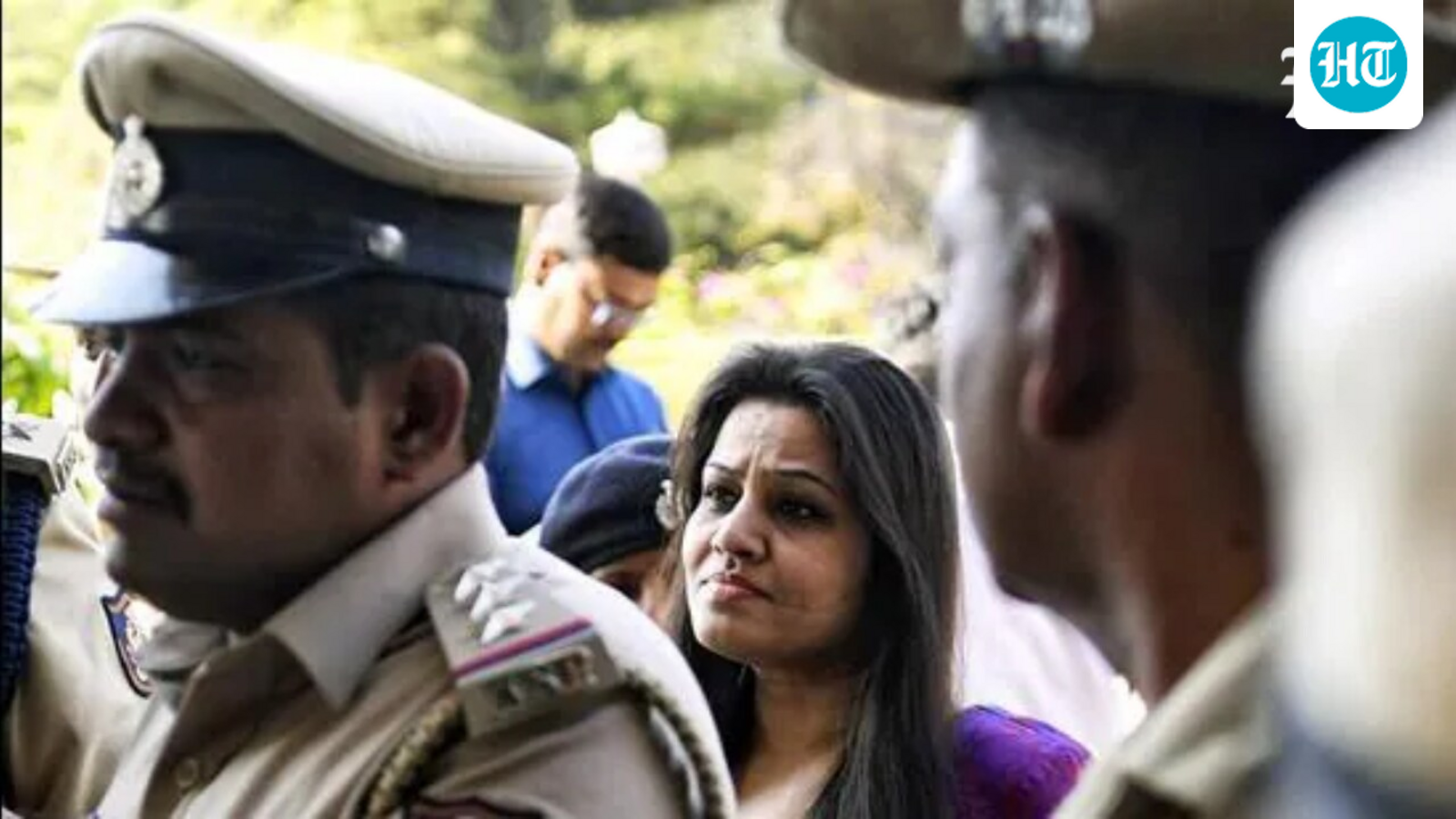 A Facebook post and  ₹1 crore claim: What led to a Supreme Court battle between two top IAS and IPS officers